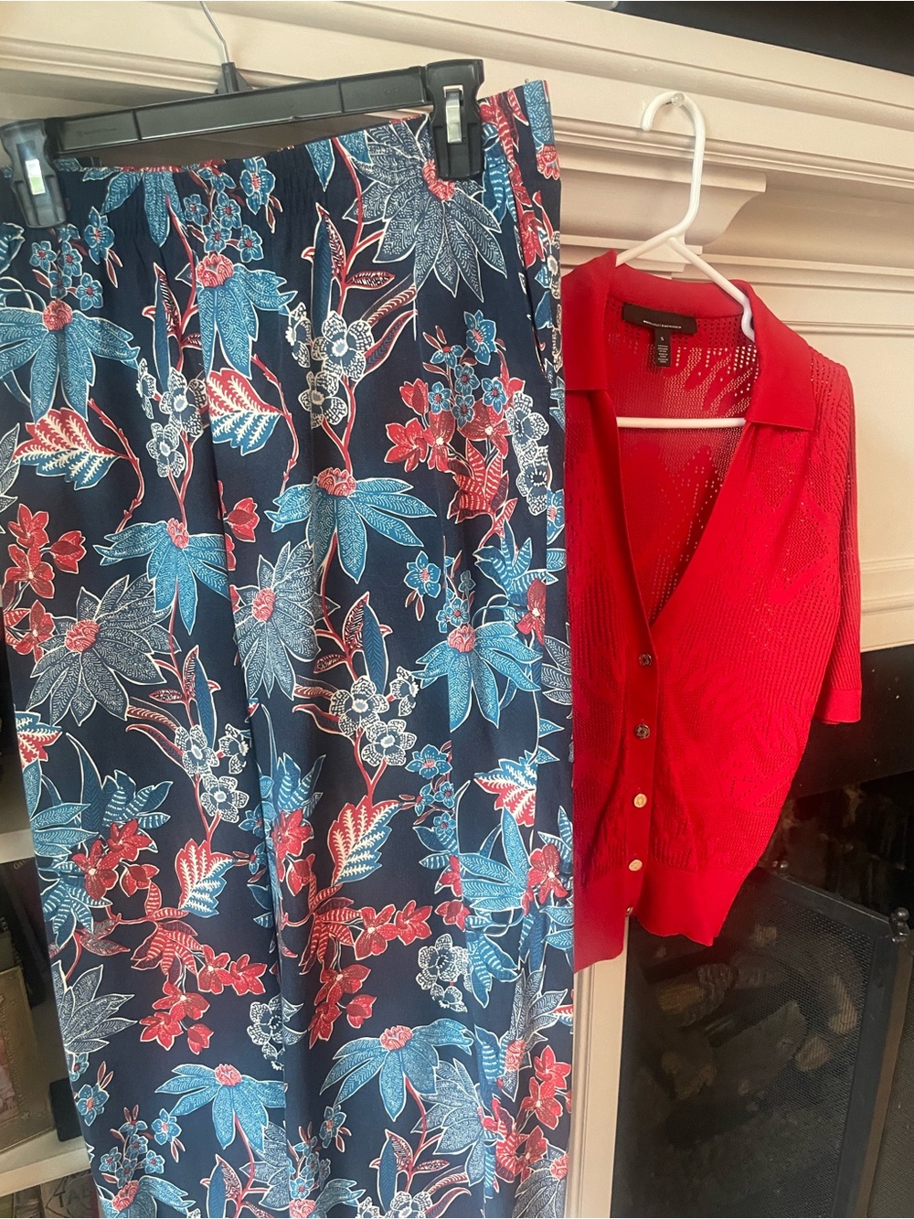 J. Jill Wide-Leg Floral Pants in Navy with Blue & Red Accents